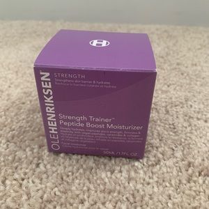 Oleheriksen strength trainer peptide boost moisturizer